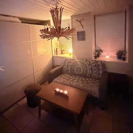 Cozy Little At The Back Of Bryggen Apartamento