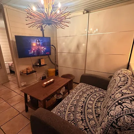 Cozy Little At The Back Of Bryggen Apartment *